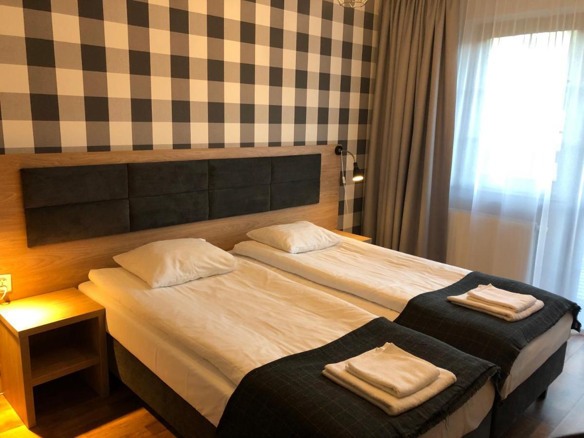 Bed and Breakfast Zlote Gory - Czarna Gora Heudorf Exterior foto