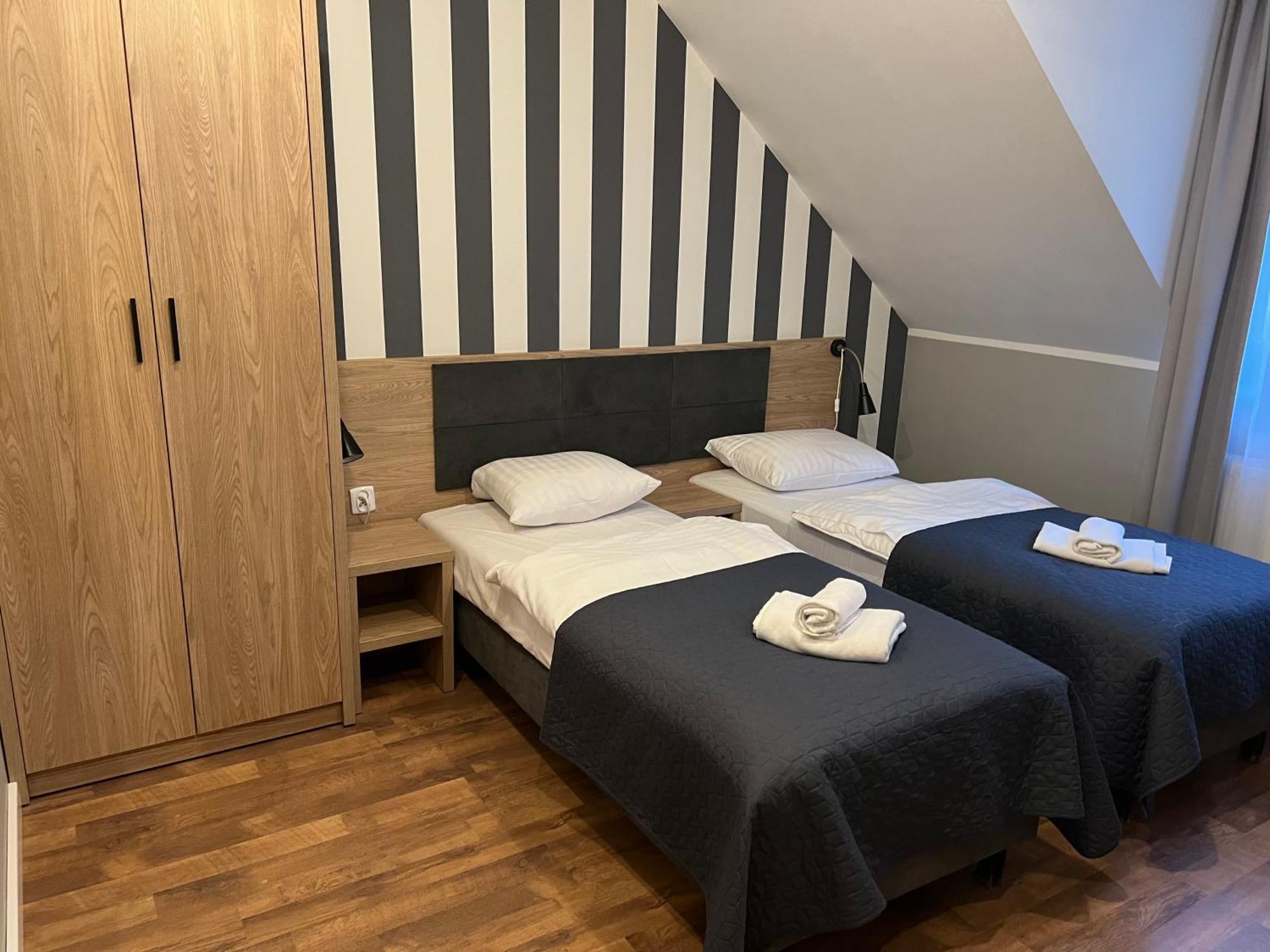 Bed and Breakfast Zlote Gory - Czarna Gora Heudorf Exterior foto